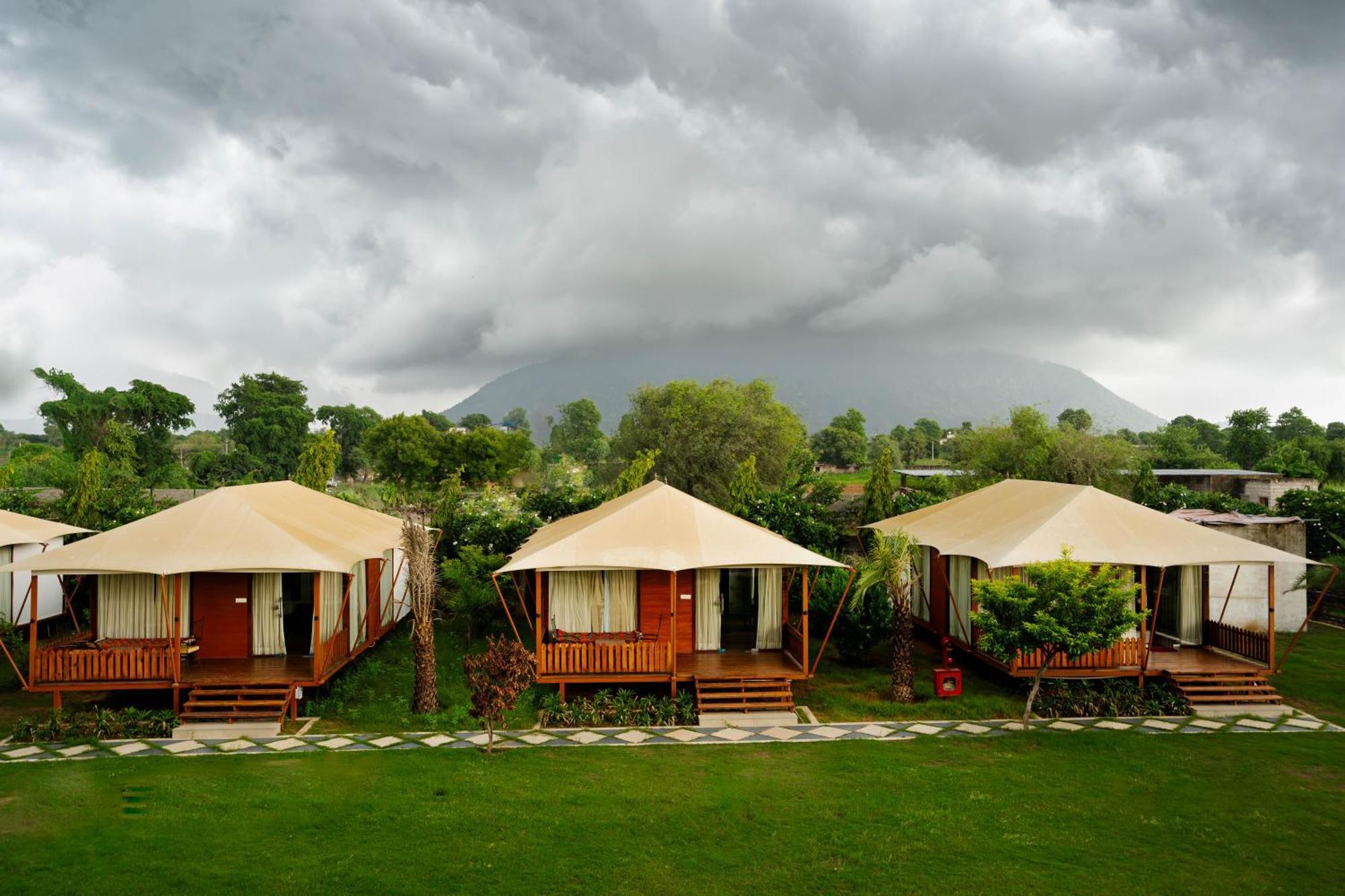 La Nature Hotels & Resorts Sikar Exterior foto